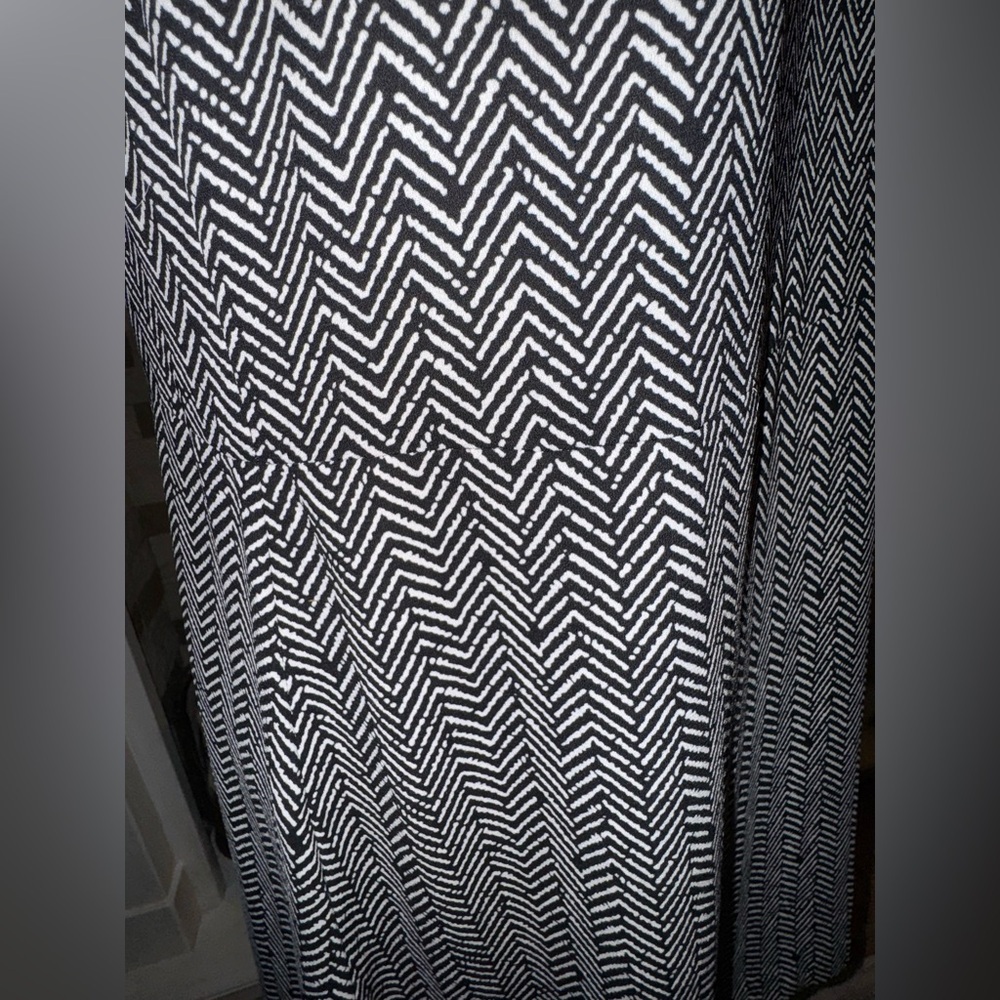 Mango shift dress. Herringbone pattern. EUC. Size… - image 6